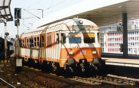 voiture-pilote-S-Bahn-koln.jpg (143734 octets)